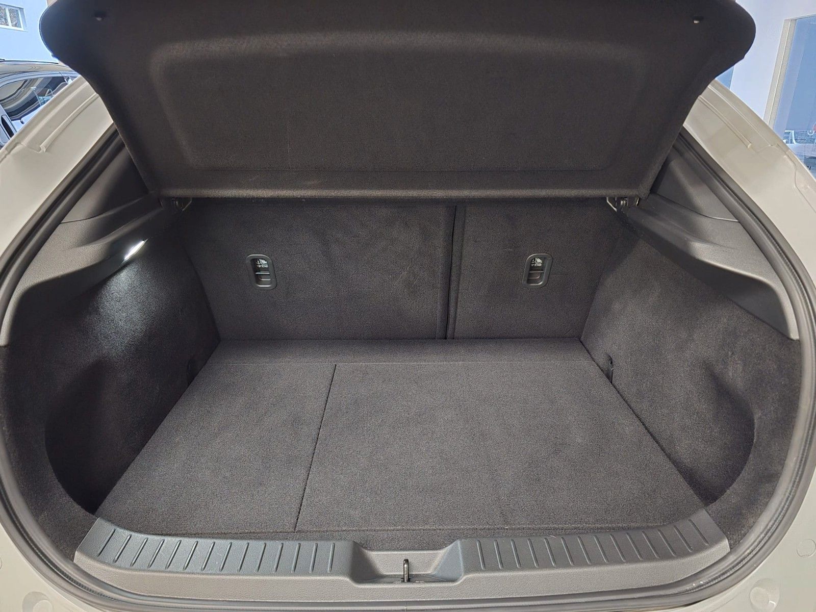 Mazda CX-30 Homura FWD 2025 *140 PS/2,5L AT. *RFK*NAV