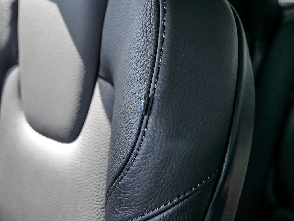 Volvo XC60 B4 Plus Dark AWD