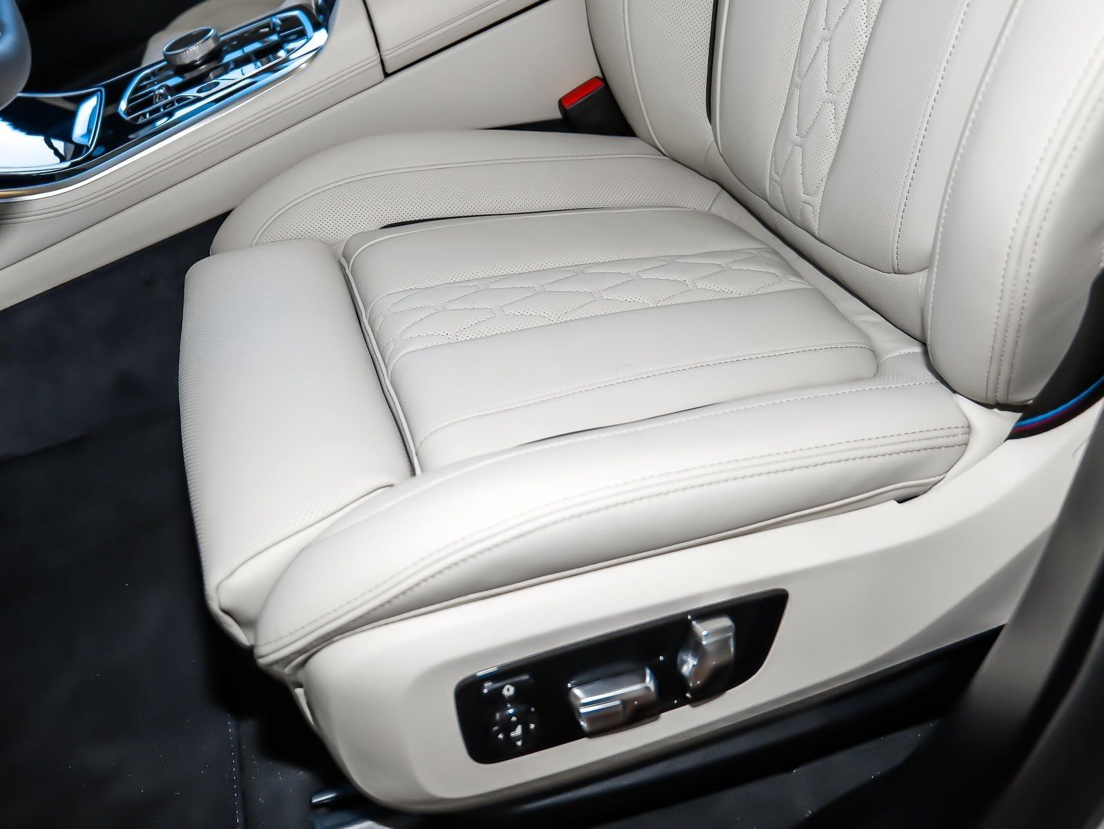BMW X5 xDrive40d MSportPro PANO HUD AHK DAPro Massag