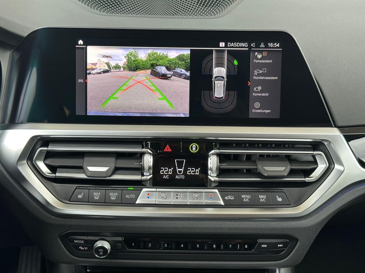 BMW 320d T. Sport - Samsaru's Car Outlet