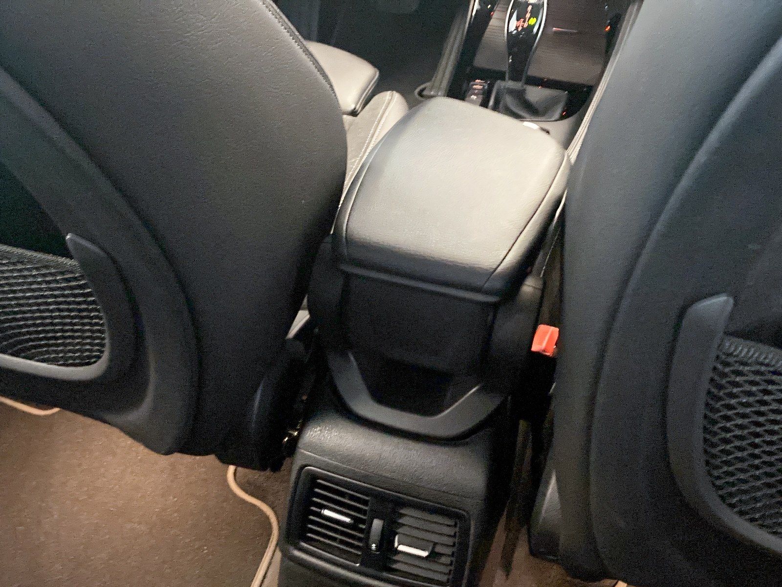 BMW X1 xDrive20d Sport Line - Samsaru's Car Outlet