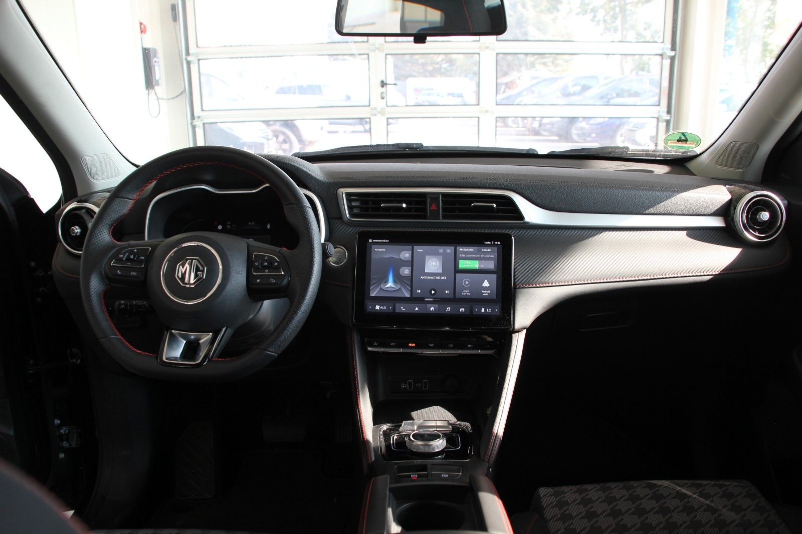 MG ZS EV Comfort Standard