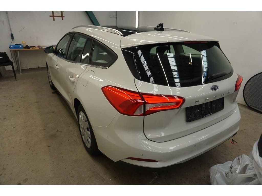 Ford Focus 2.0 EcoBlue - Samsaru's Car Outlet