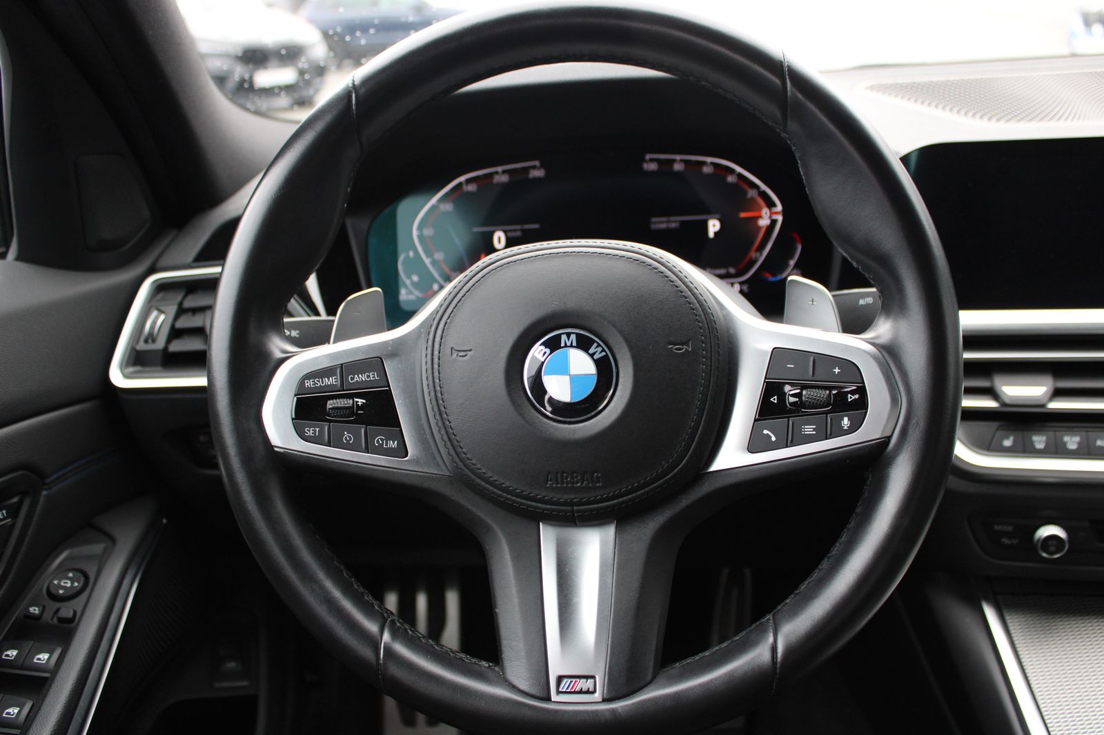 BMW 320d xDrive A M Sport HiFi DAB WLAN Komfortzg.