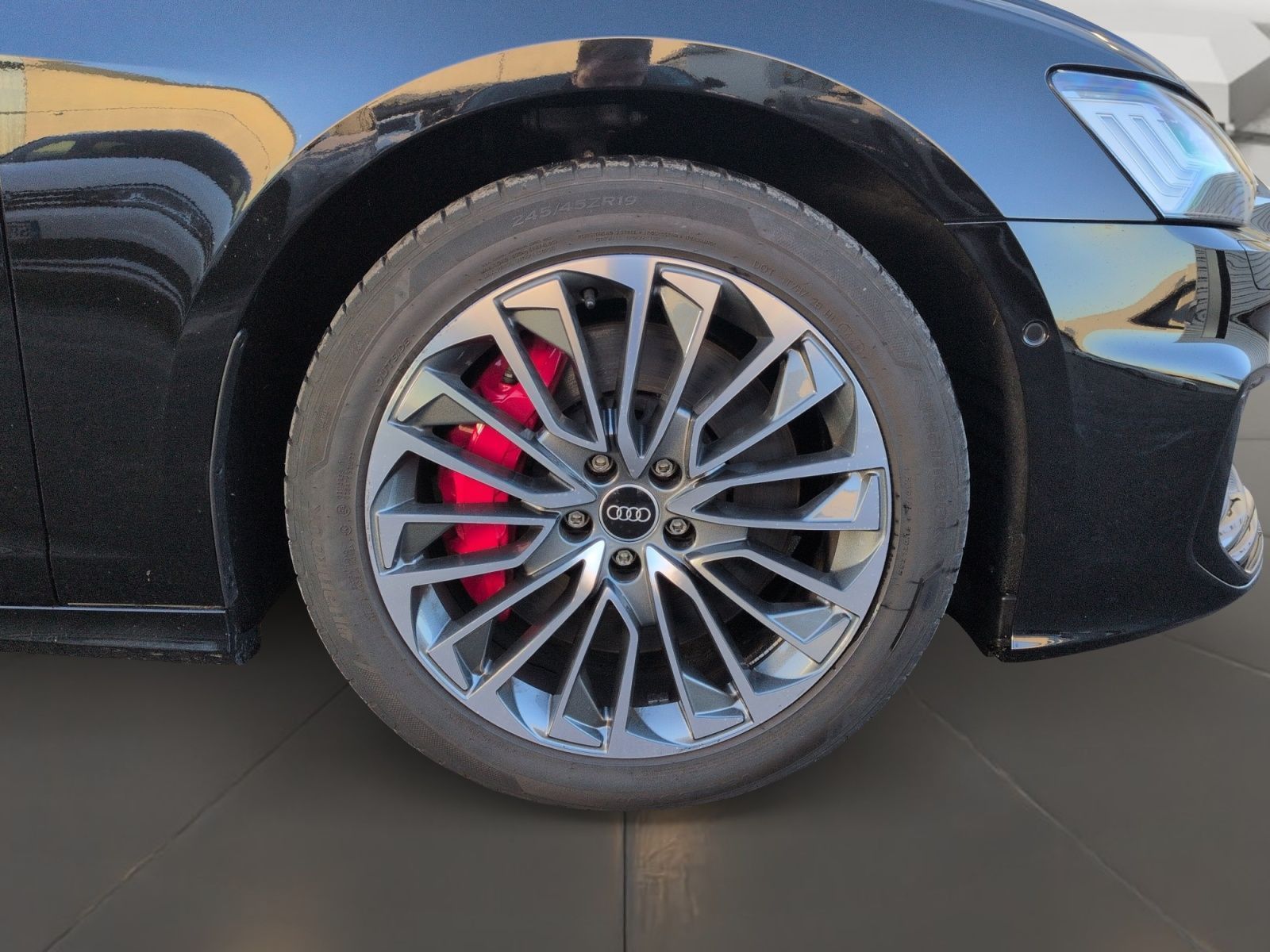 Audi A6 Avant 55 TFSI e qu S line Matrix HuD AHK 360