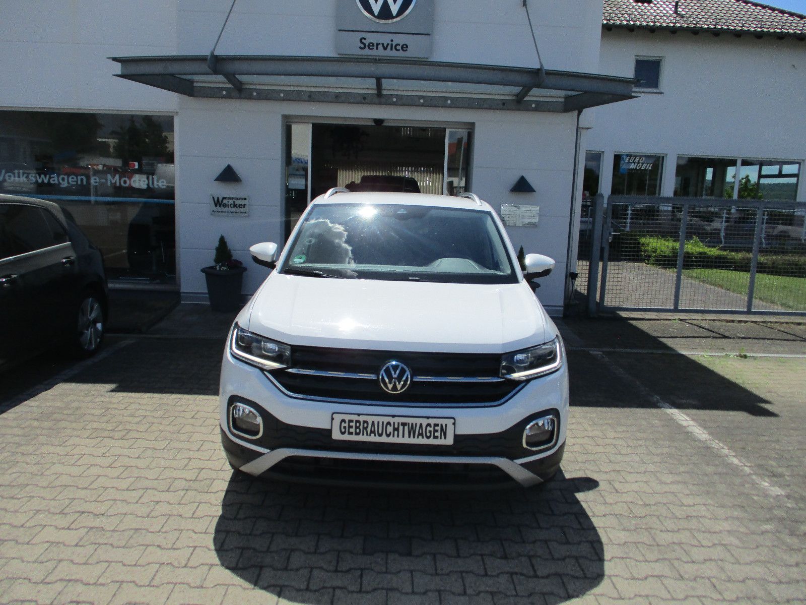 Volkswagen T-Cross Style DSG - Samsaru's Car Outlet