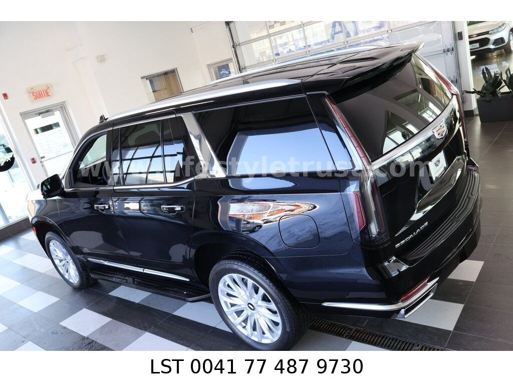 Cadillac Escalade LUXURY 6.2 V8 4WD - 2023 -  € 66.900 T1