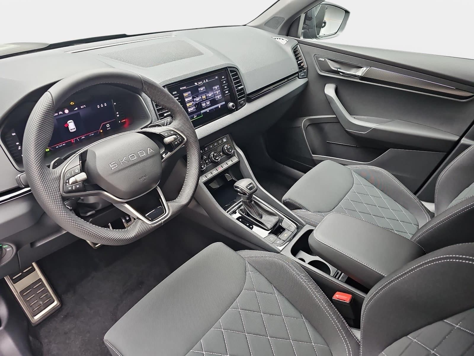 Skoda 1.5 TSI DSG SPORTLINE NAVI LED-MATRIX PANO CANTO
