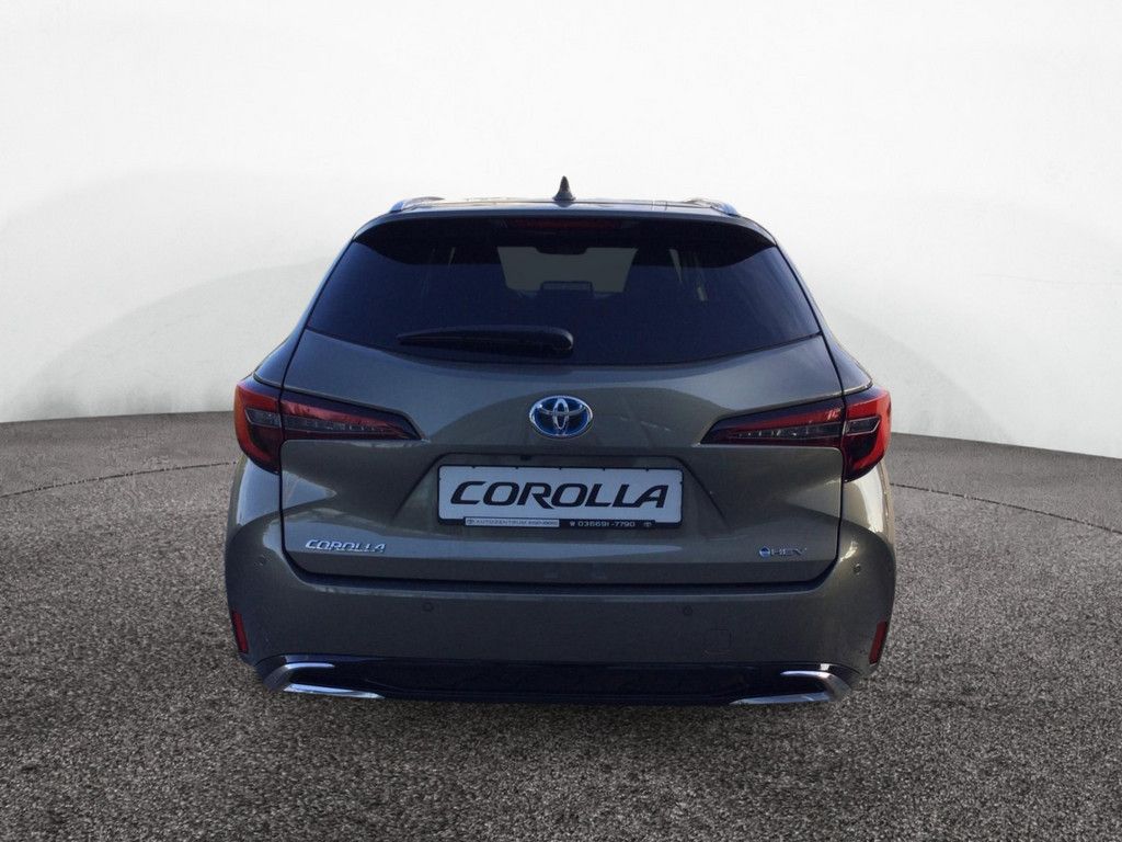 Toyota Corolla Touring Sports 2.0 Hybrid Team D