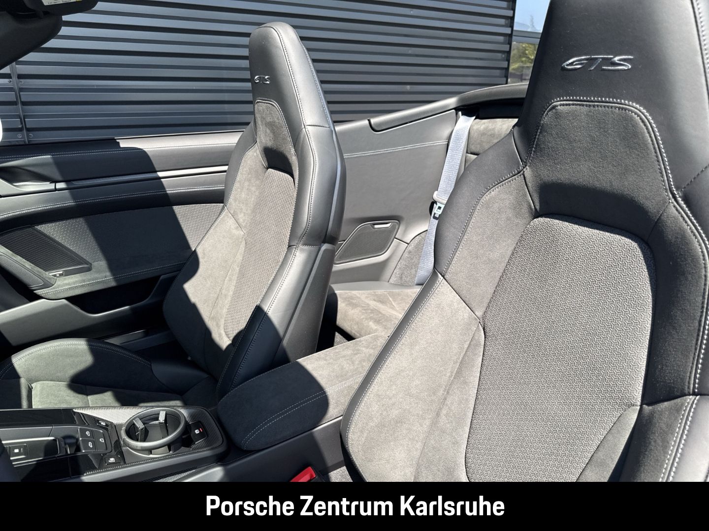 Porsche 992 911 Carrera 4 GTS Cabriolet LED-Matrix BOSE