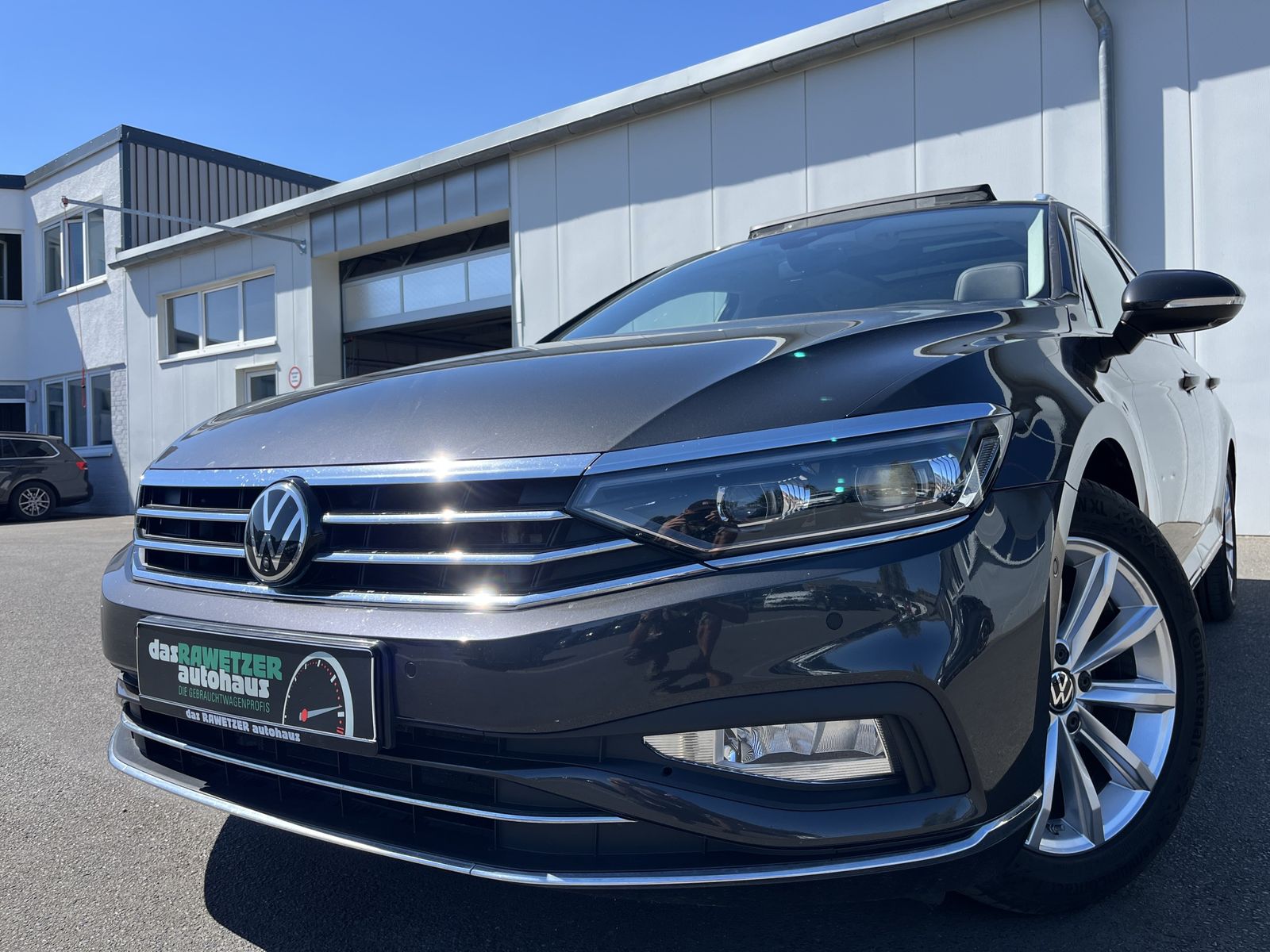 Volkswagen Passat Variant 2.0 TDI DSG 4Mo Elegance 1,99% Fi