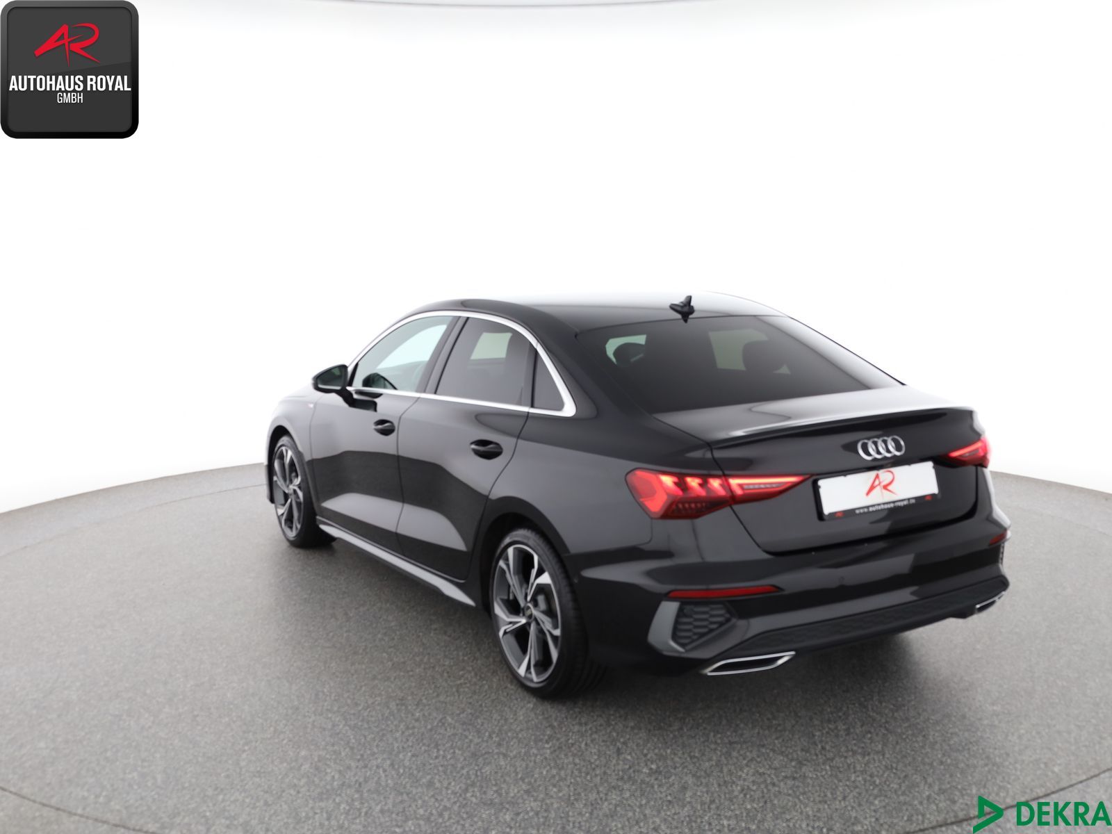 Audi A3 Limousine 35 TFSI S LINE - Samsaru's Car Outlet