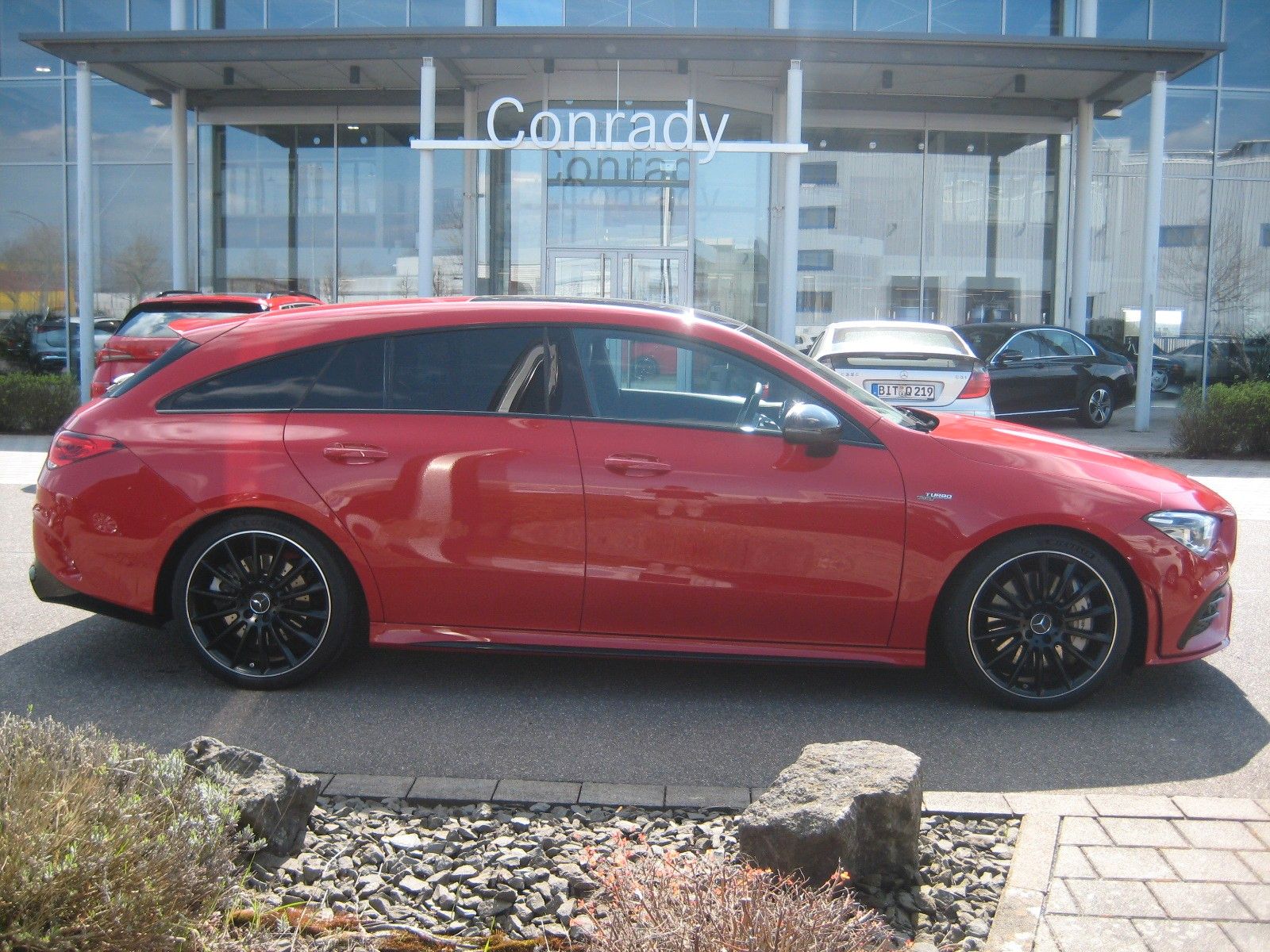 Mercedes-Benz CLA 35 AMG 4M - Samsaru's Car Outlet