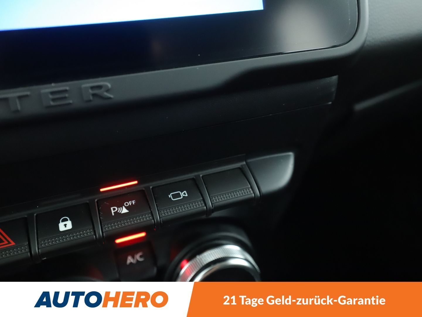 Dacia Duster 1.3 TCe Prestige - Samsaru's Car Outlet