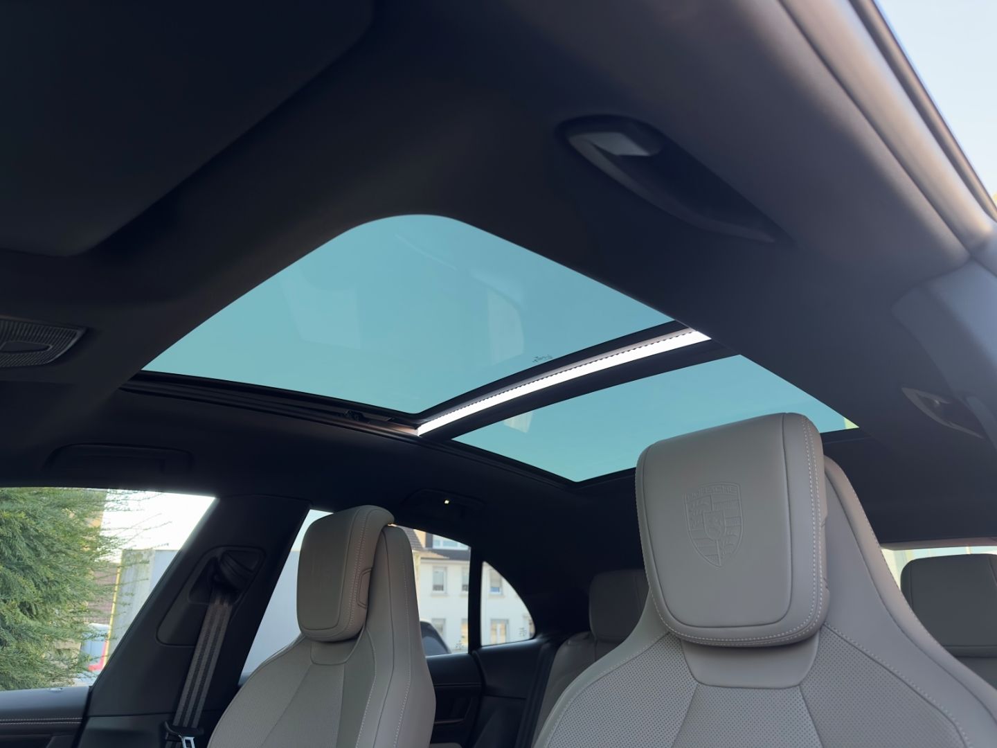 Porsche Macan 4 HUD KLIMASITZE PANO MATRIX BOSE KEYLESS