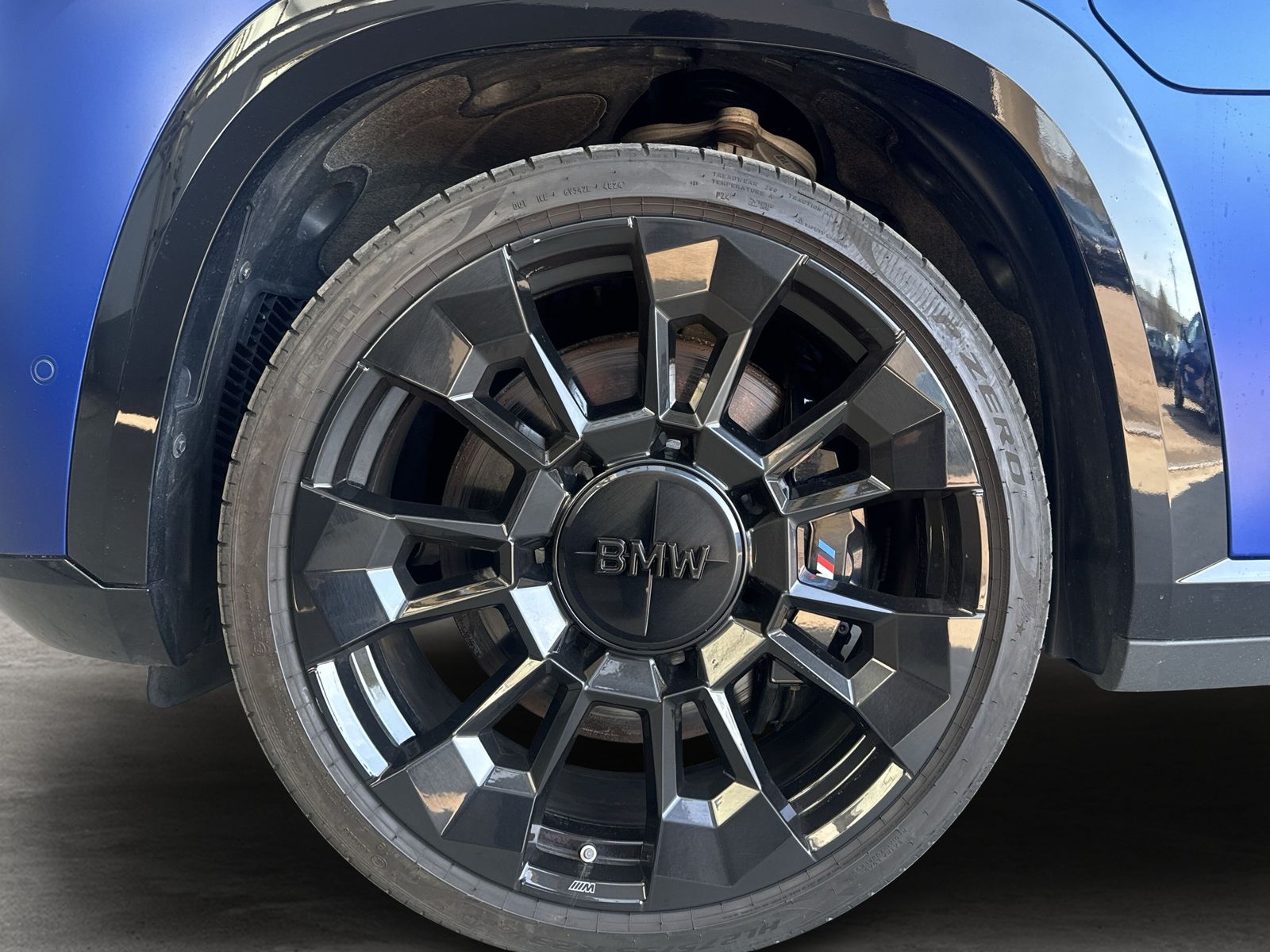 BMW XM 1.132€ netto/mtl.*23"*Frozen*Individual*Marin