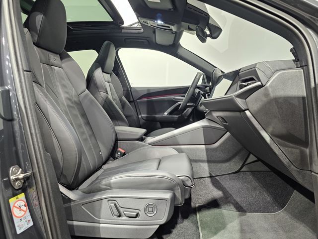 Audi Q5 TFSI S Line Pano Beifahrerdis.AHK 360'' 20 Zo