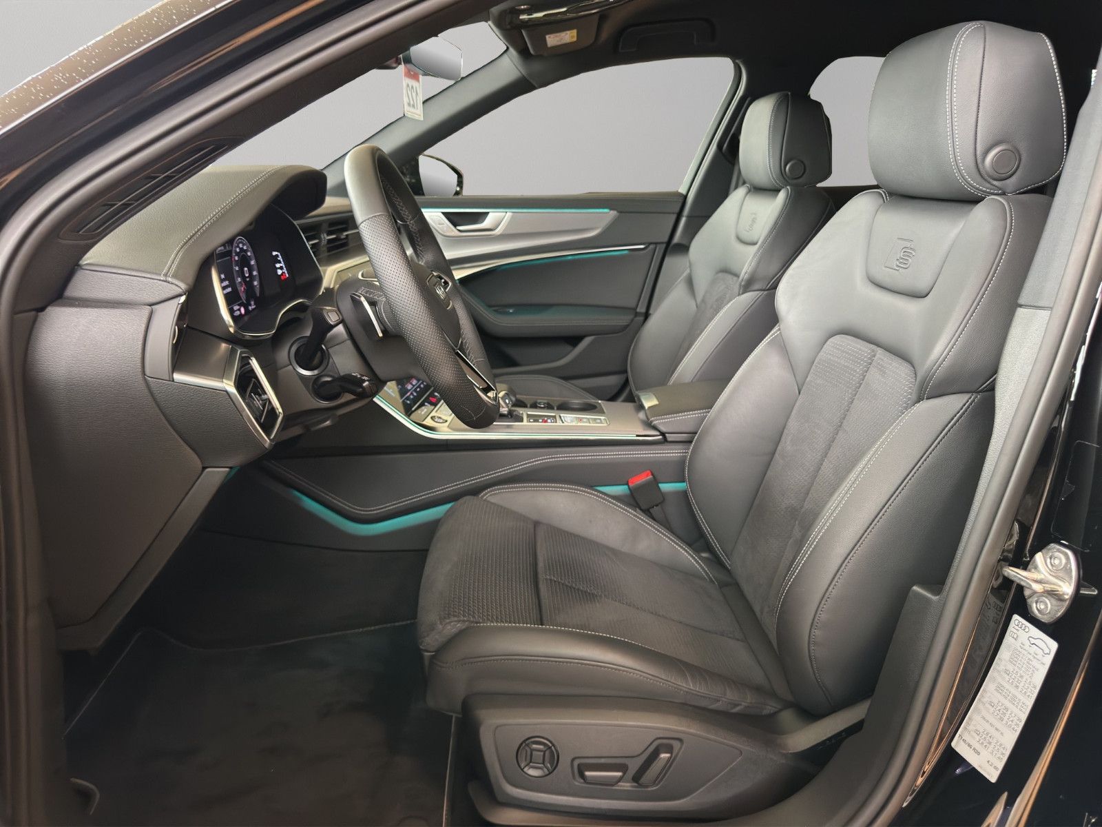 Audi A6 Avant 40 TDI quattro S tronic S line - Samsaru's Car Outlet