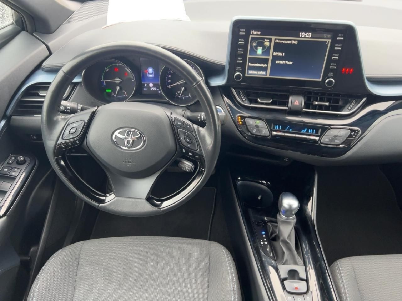 Toyota C-HR 2,0 Hybrid Team D inkl. AHK *Comfortpaket
