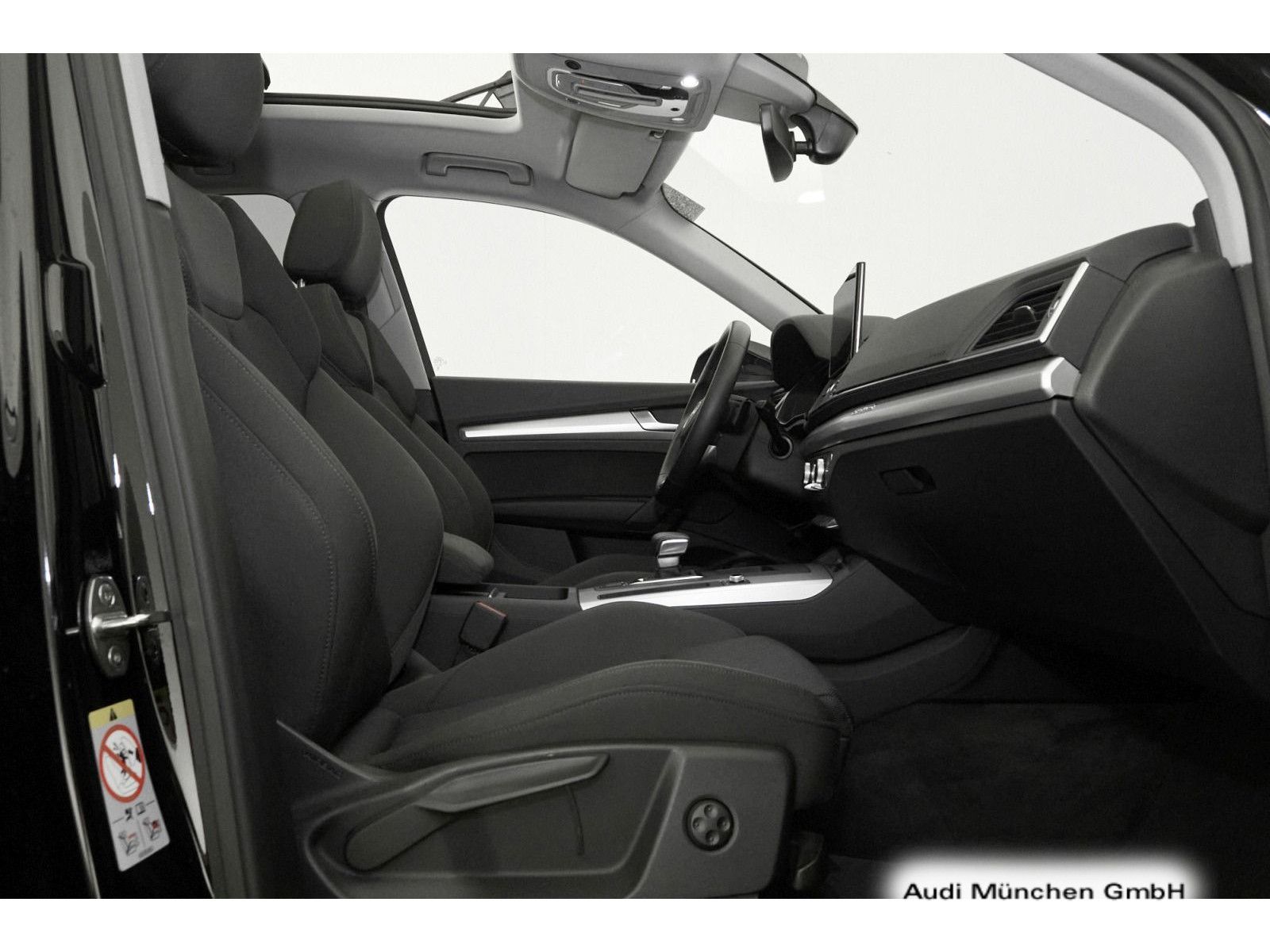 Audi Q5 50 TFSI e qu. S tronic - Samsaru's Car Outlet