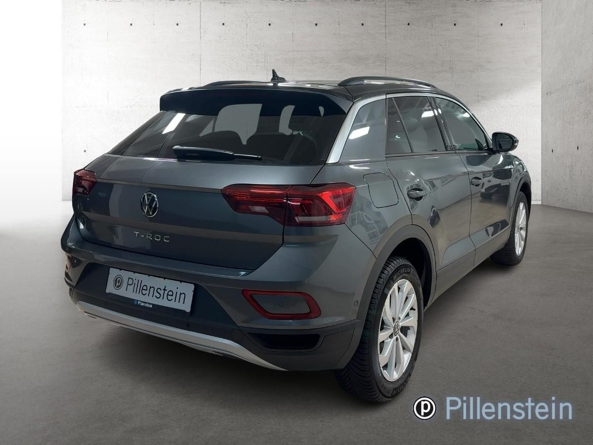 Volkswagen T-Roc LIFE 1.0 TSI - Samsaru's Car Outlet