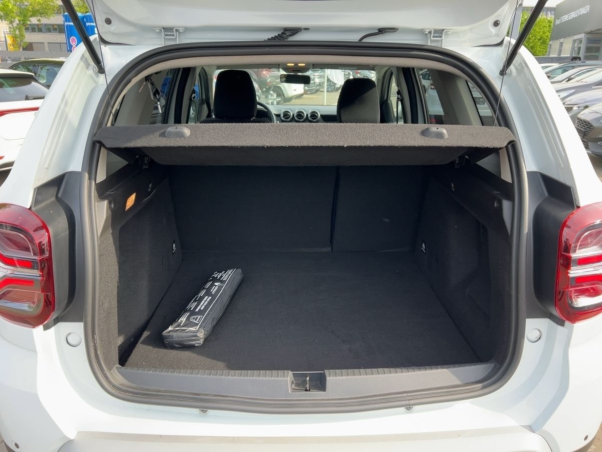 Dacia Duster TCe 100 2WD Prestige - Samsaru's Car Outlet