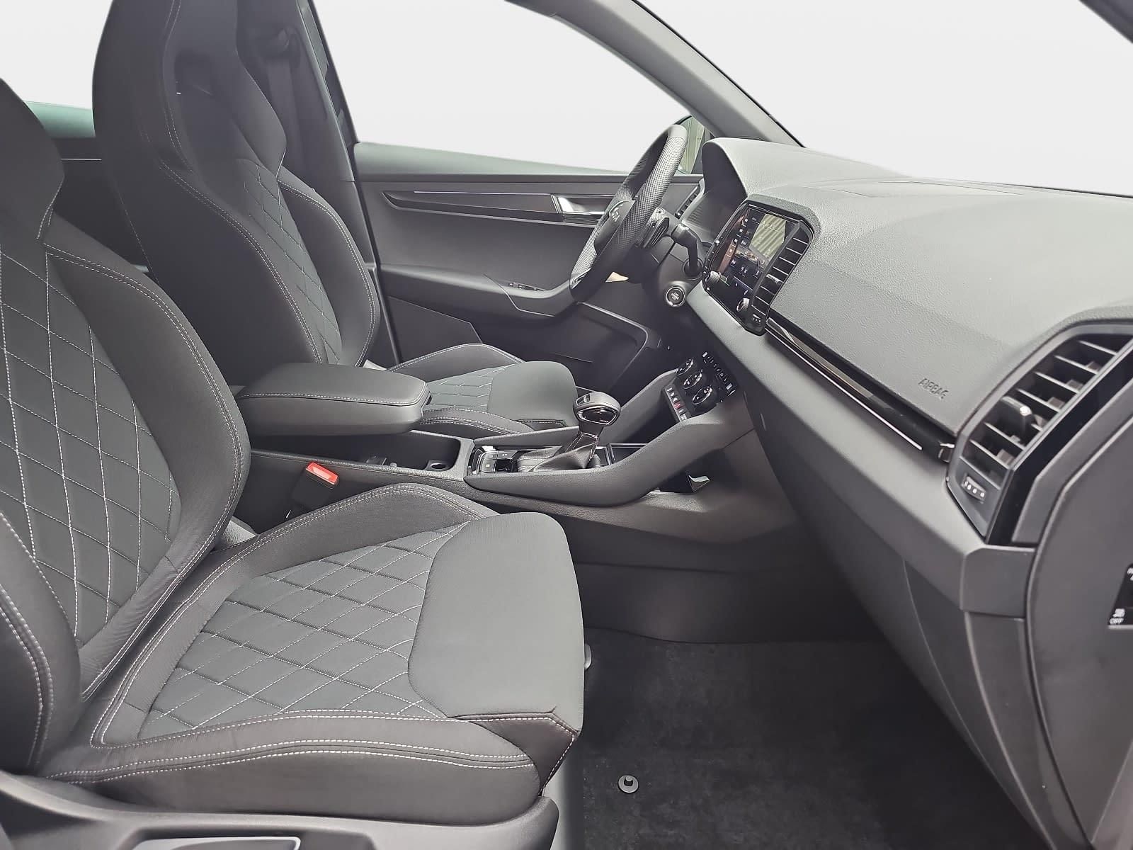 Skoda 1.5 TSI DSG SPORTLINE NAVI LED-MATRIX PANO CANTO