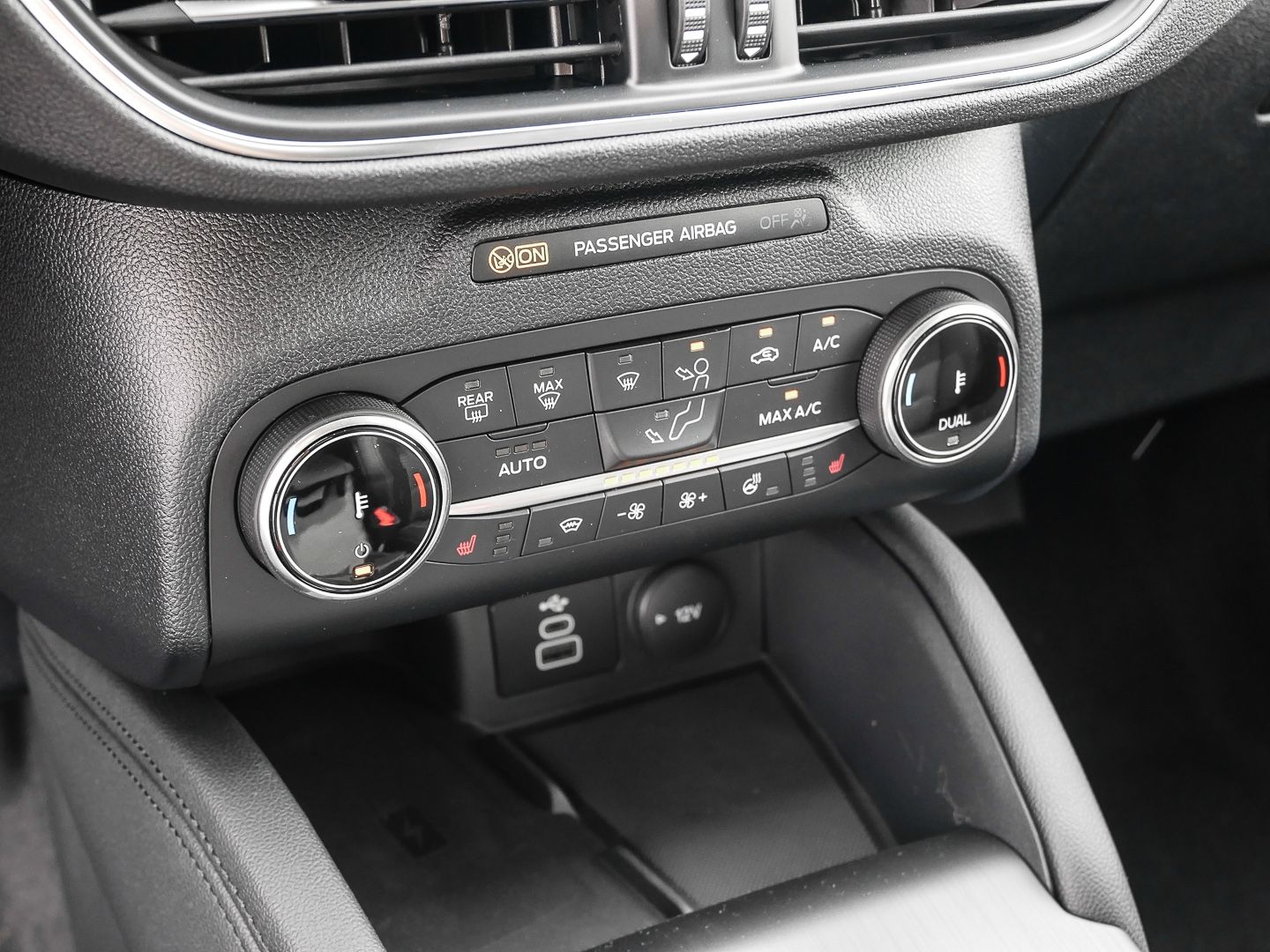 Ford Kuga Titanium X PHEV - Samsaru's Car Outlet