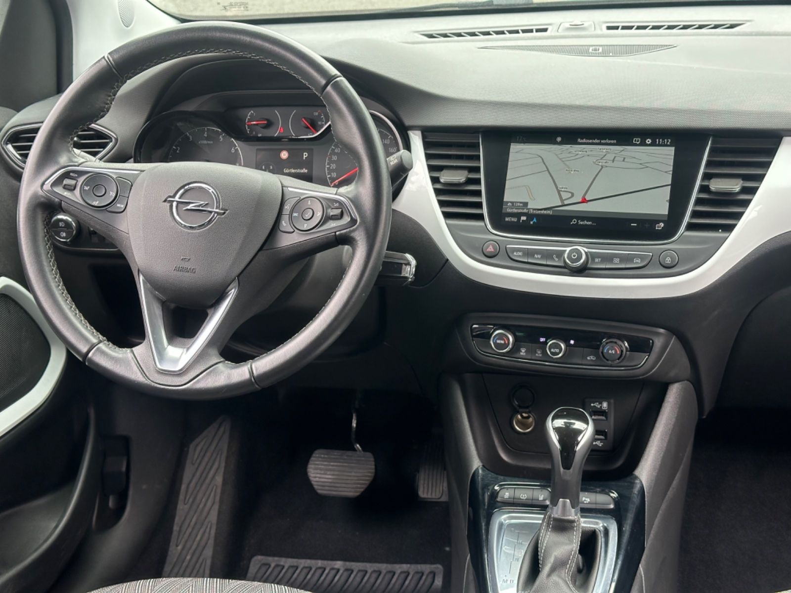 Opel Crossland 1.5 Diesel Aut. - Samsaru's Car Outlet