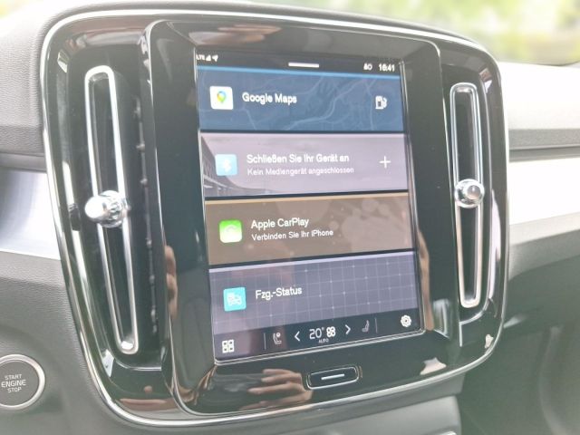 Volvo XC40 B3 Core Navi Kamera Klimaautomatik PDC Temp