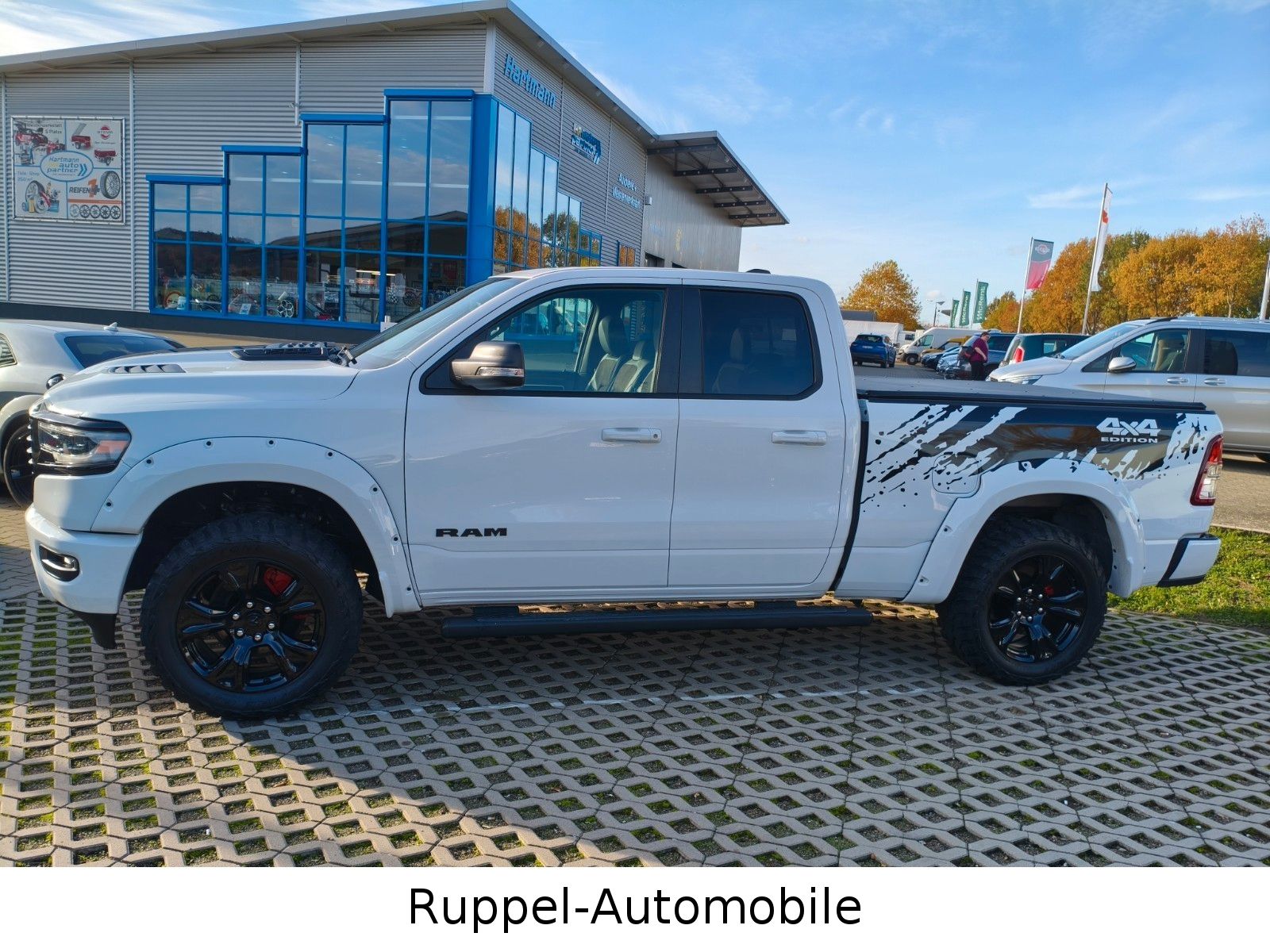 Dodge RAM 5.7 V8 LPG  QuadCab LKW R-CAM 6.Sitzer