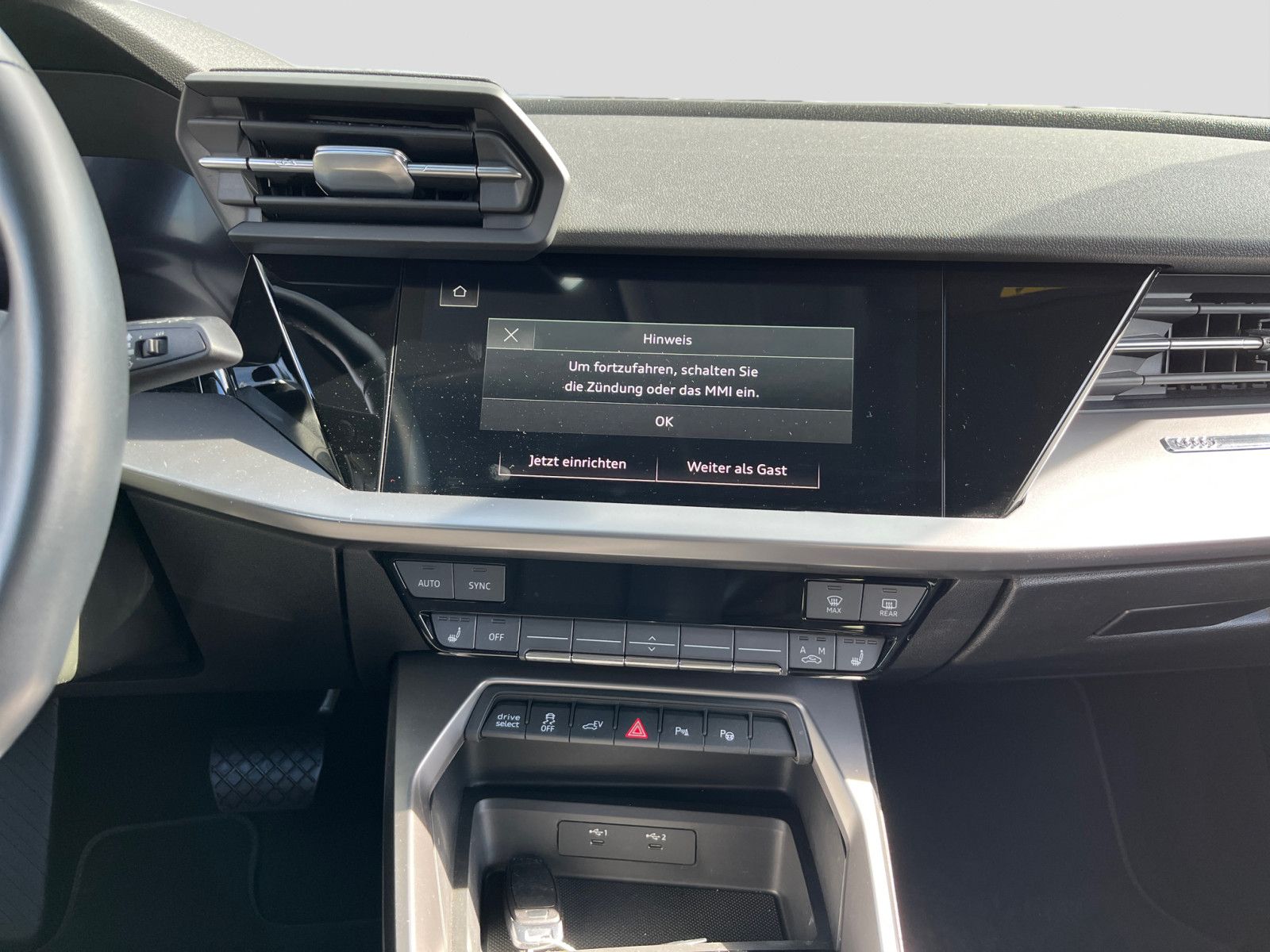 Audi A3 Sportback 40TFSIe basis S-trc PDC Tempo Navi