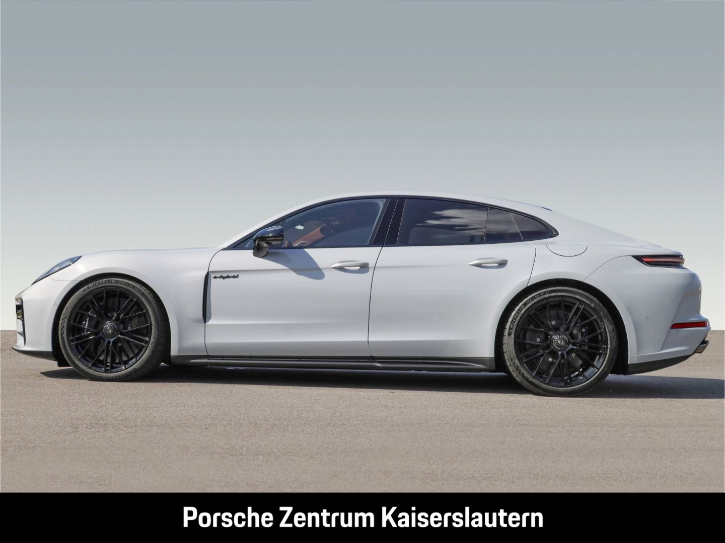 Porsche Panamera Turbo S E-Hybrid Burmester Clubleder
