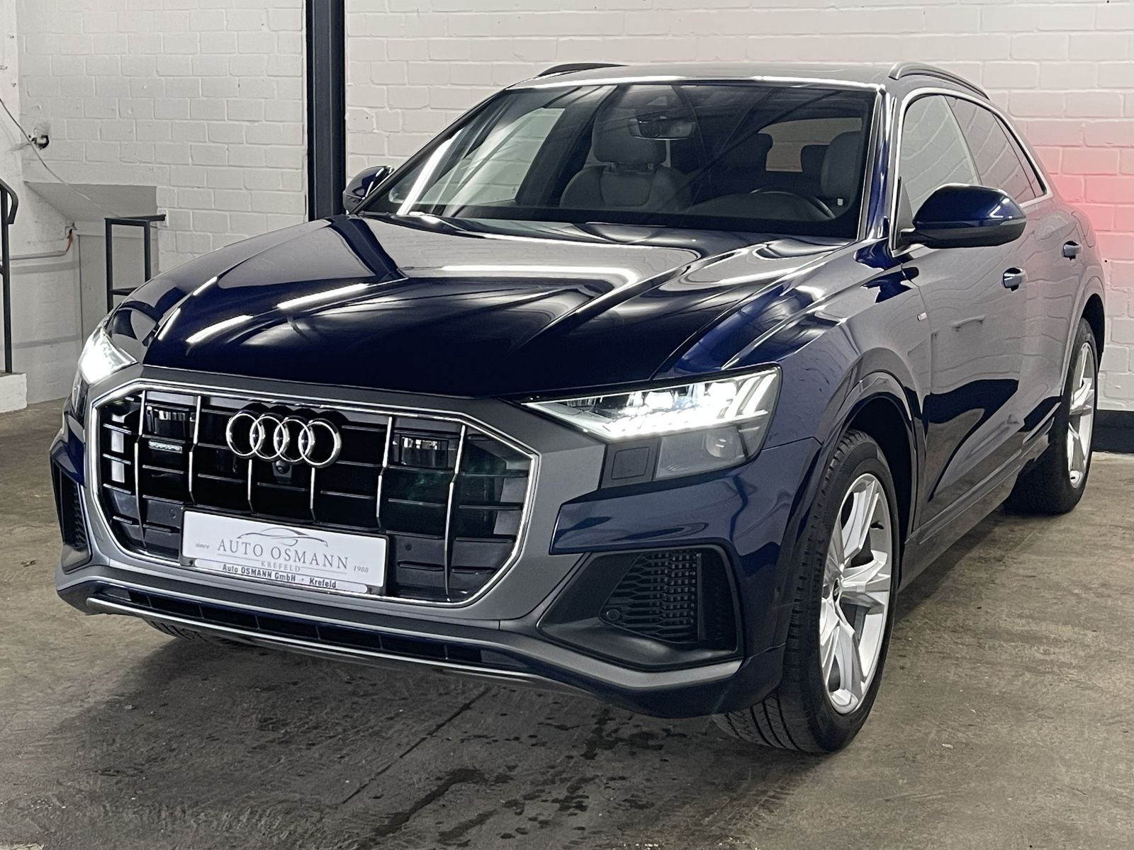 Audi Q8 55 TFSI e quattro tiptronic S line NP113.585€