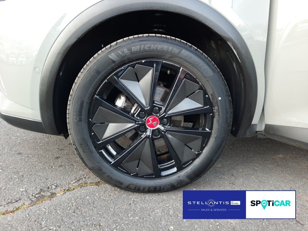 DS Automobiles DS7 PERFORMANCE LINE + BlueHDI 130 EAT8*SHZ*NAVI