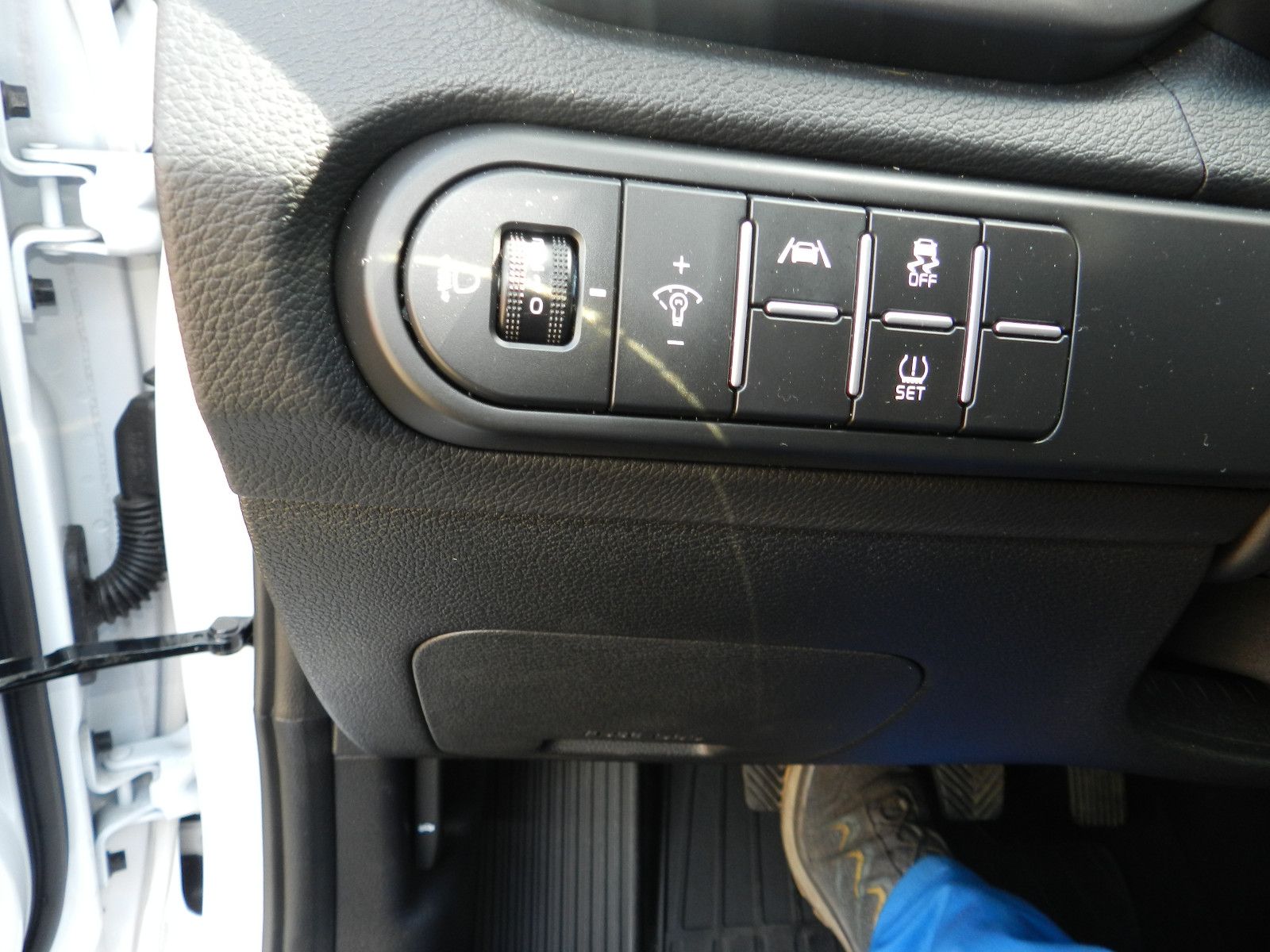 Kia Ceed - Samsaru's Car Outlet