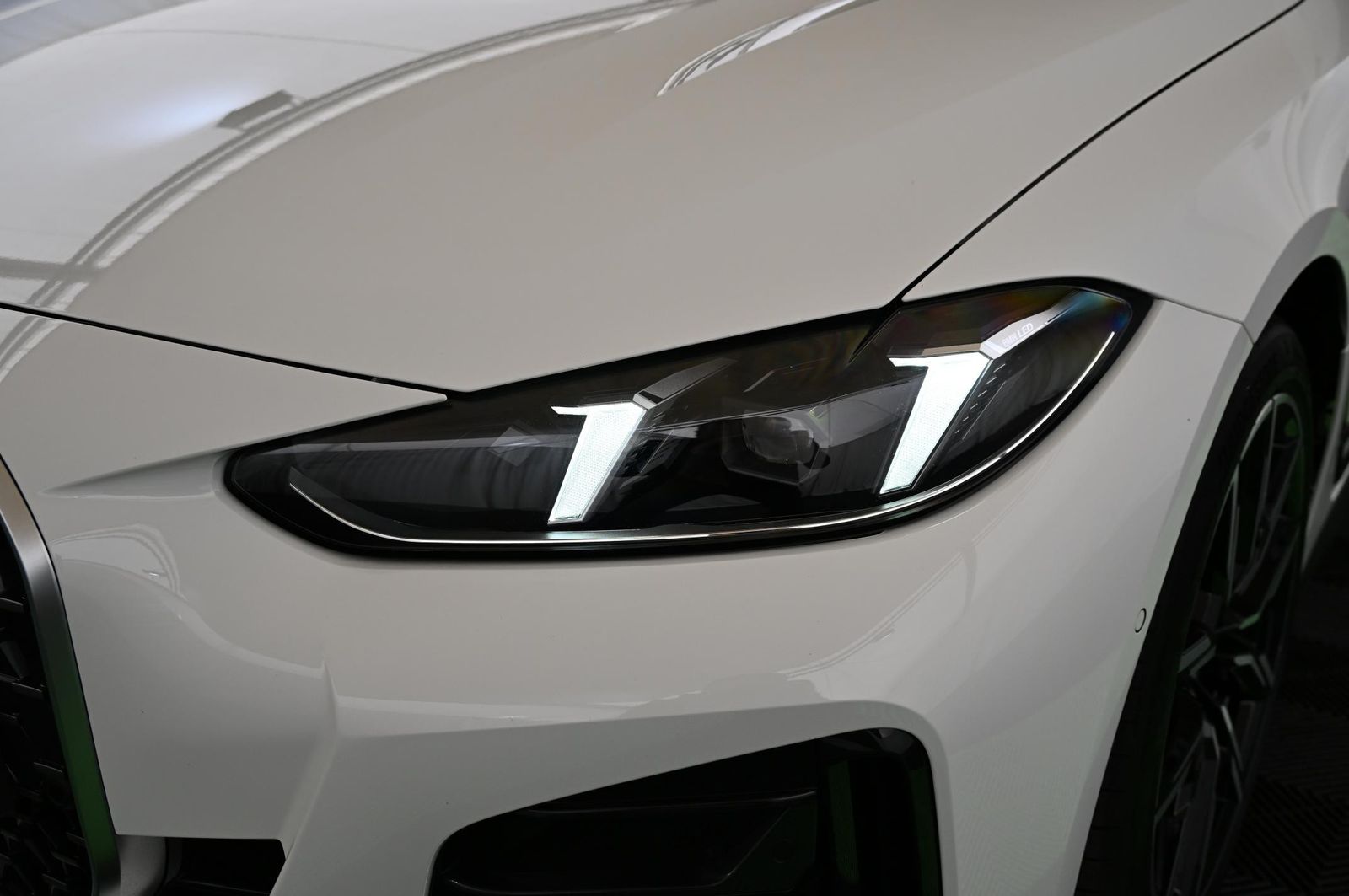 BMW 420d xDrive G-Coupe M-Sport LED/NAV/LEDER/GSD/19