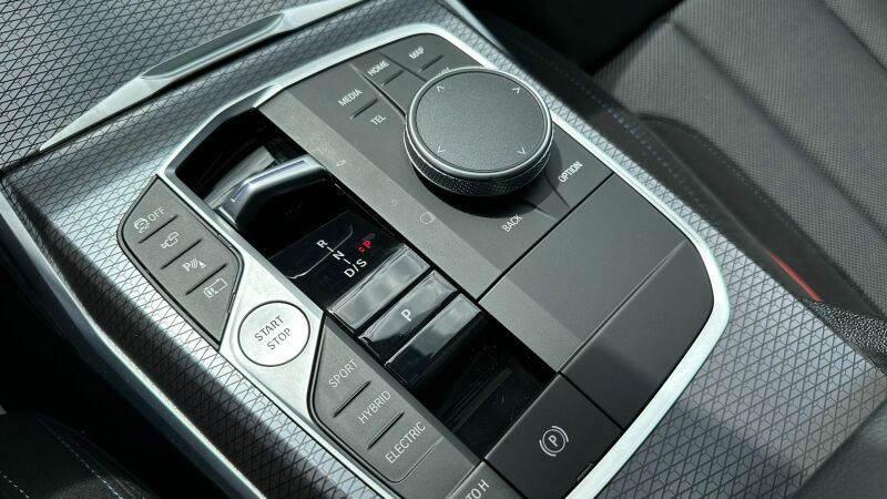BMW 330e xDrive Touring M Sport Pro AHK ACC 360 PANO