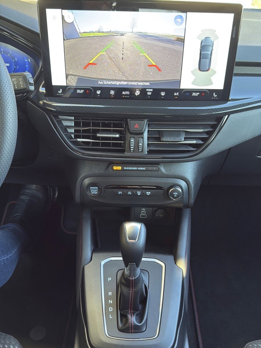 Ford Focus Turnier ST-Line X Aut  LED Head Up aAHK