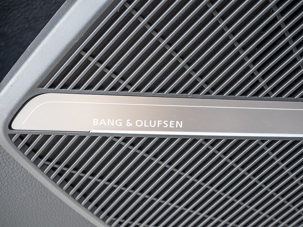 Audi Q5 55 TFSI e quattro S line PANO MATRIX-LED 360°