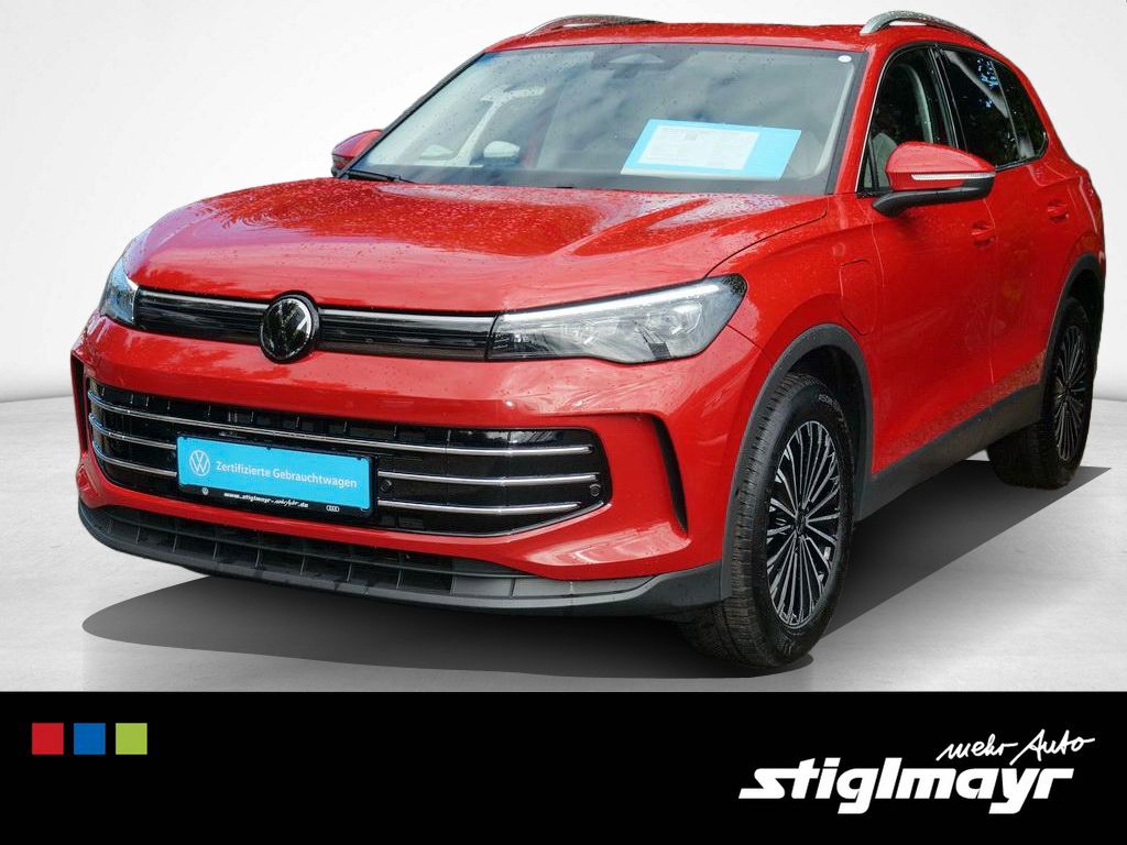 Volkswagen Tiguan Elegance 1.5 eHybrid ACC+AHK+DCC+HUD+PANO