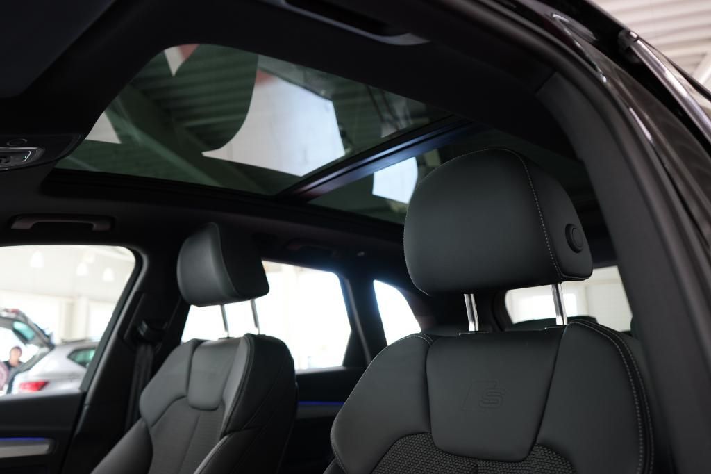 Audi Q5 40 TDI quattro S line - Samsaru's Car Outlet