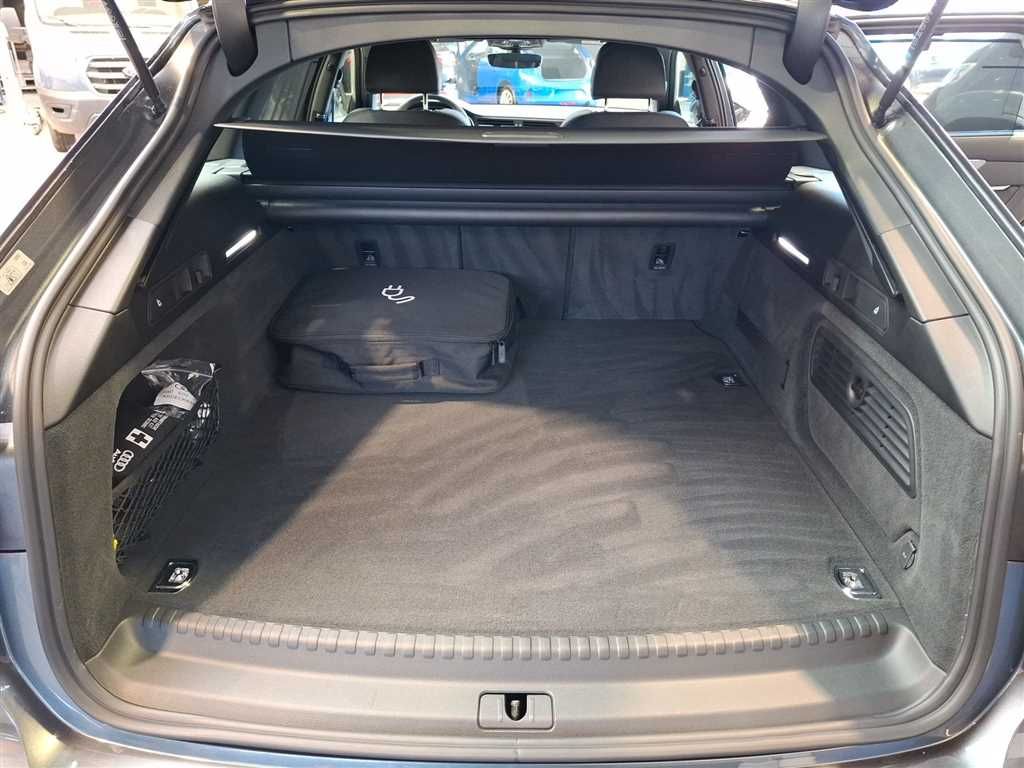 Audi A6 Avant 50 TFSI e quattro S-tronic - Samsaru's Car Outlet