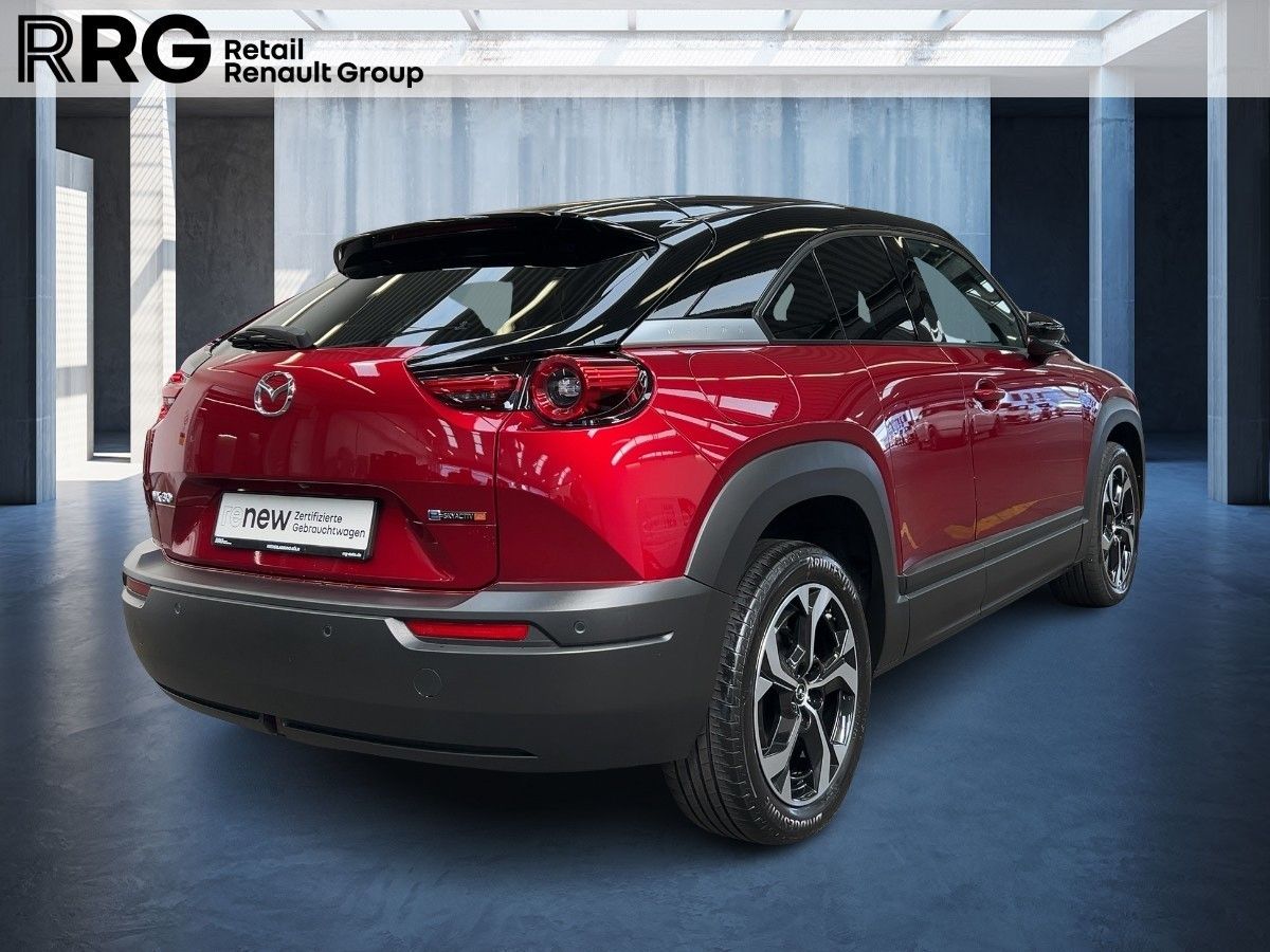 Mazda MX-30 MAKOTO R-EV e-SKYACTIV CCS-Ladeanschluss