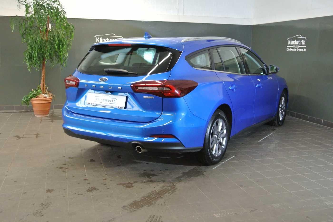 Ford Focus Turnier 1.0 E.Boost Hybrid Aut. Titanium