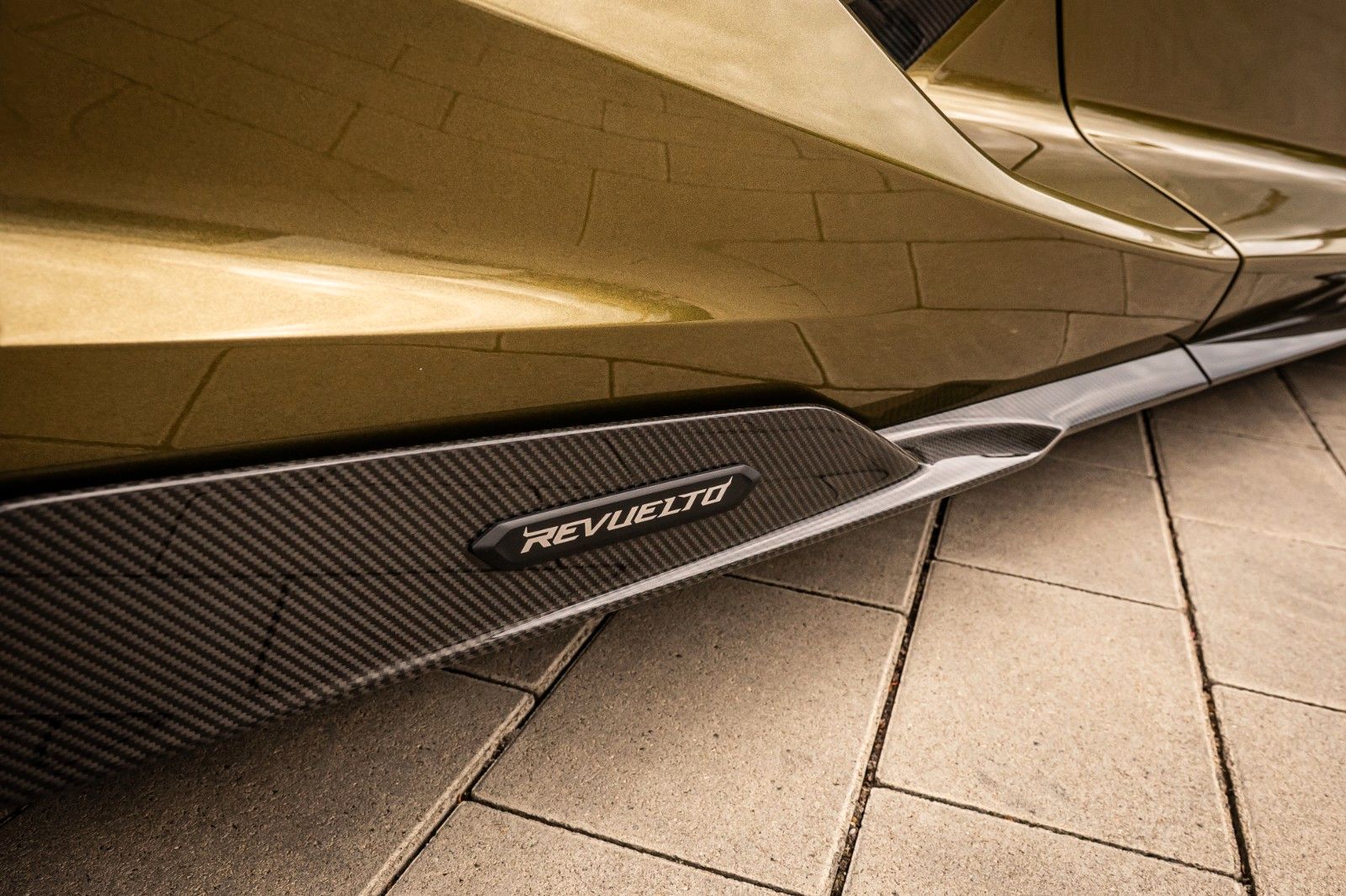 Lamborghini REVUELTO - Samsaru's Car Outlet