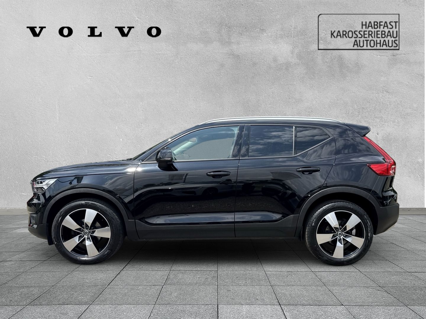 Volvo XC40 Momentum Pro 2WD T3 - Samsaru's Car Outlet