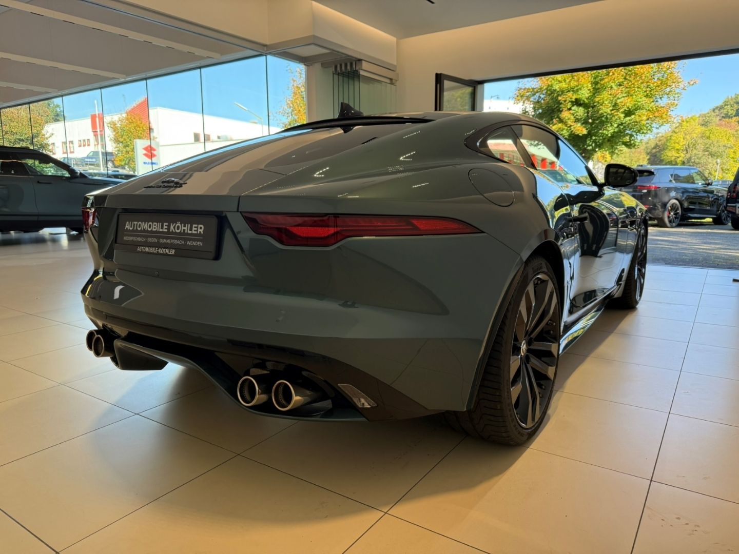 Jaguar F-Type P450 AWD Coupe 75 GLASDACH SITZKÜHLUNG