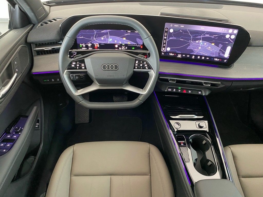 Audi Q3 SUV e-hybrid 200 kW S line AHK+RFK+ACC+MATRIX