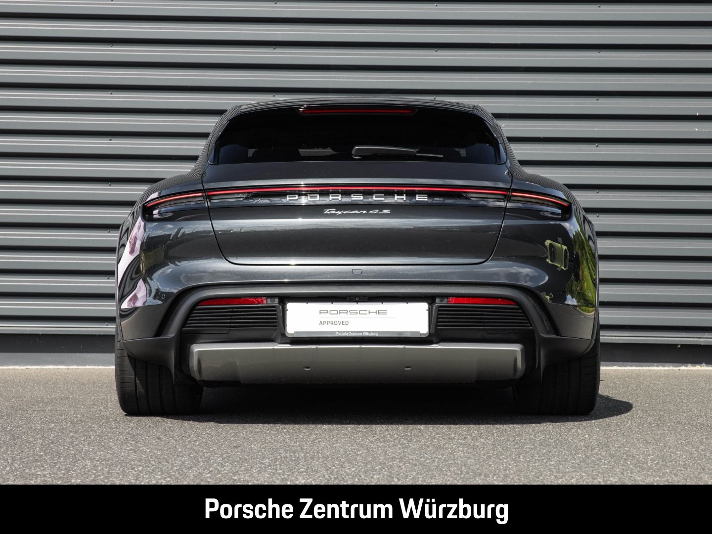 Porsche Taycan 4S Cross Turismo BOSE Surround View
